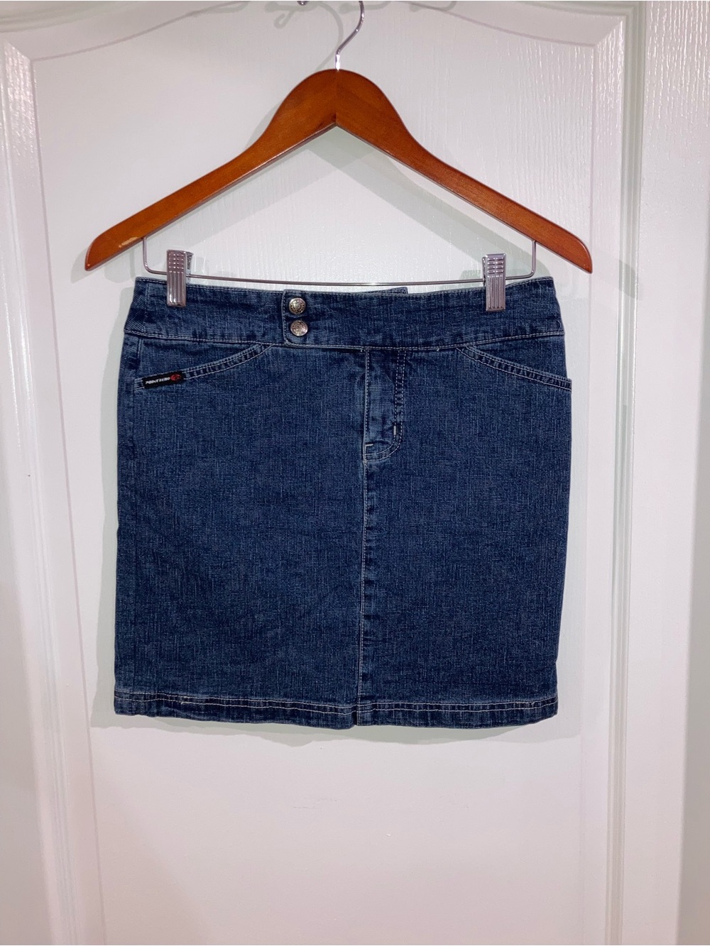 Point Zero Medium Wash Blue Jean Skirt - size 28